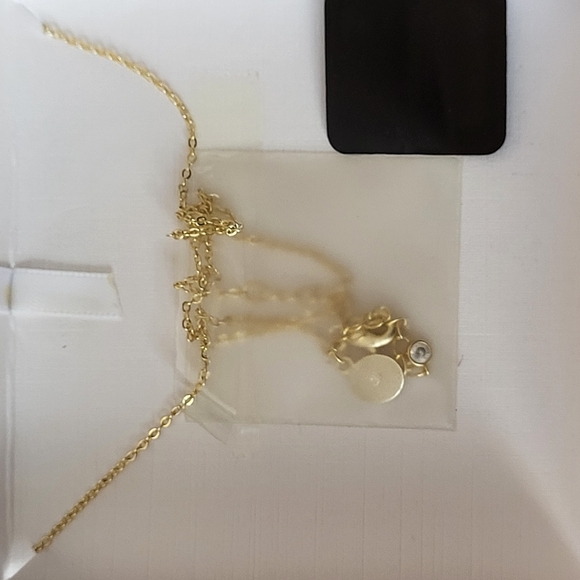 Rae Dunn My Mom My Queen Necklace - Picture 8 of 12